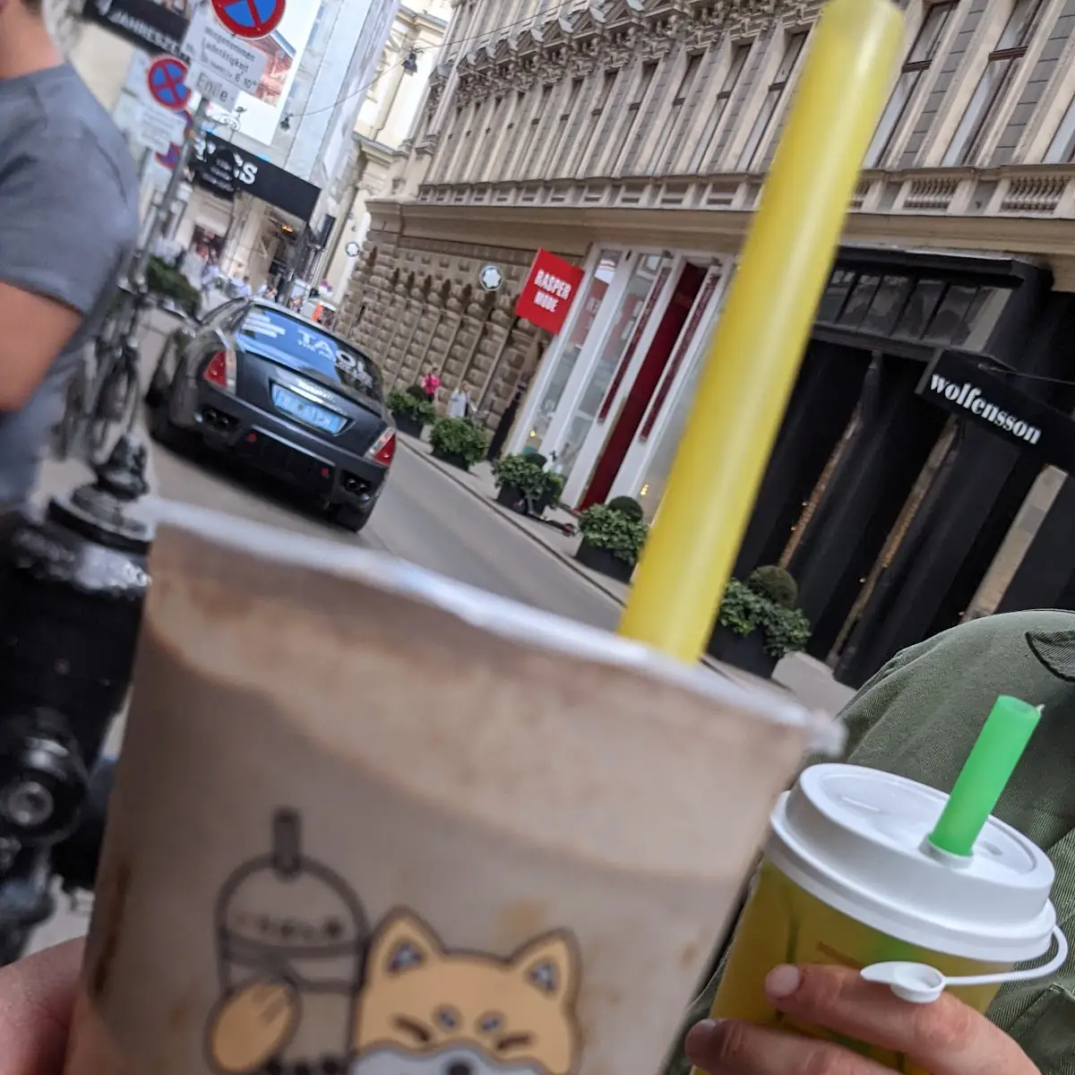 Oreo Milktea & Tokyo Limetea
