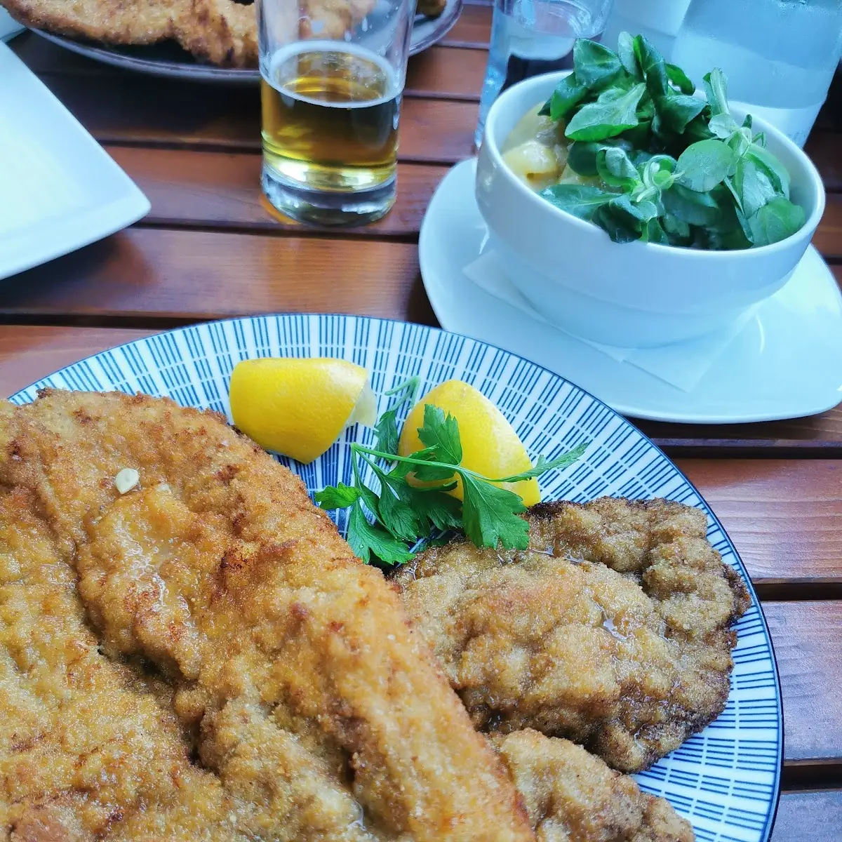 Original Wiener Schnitzel Mit Erdäpfel-vogerlsalat