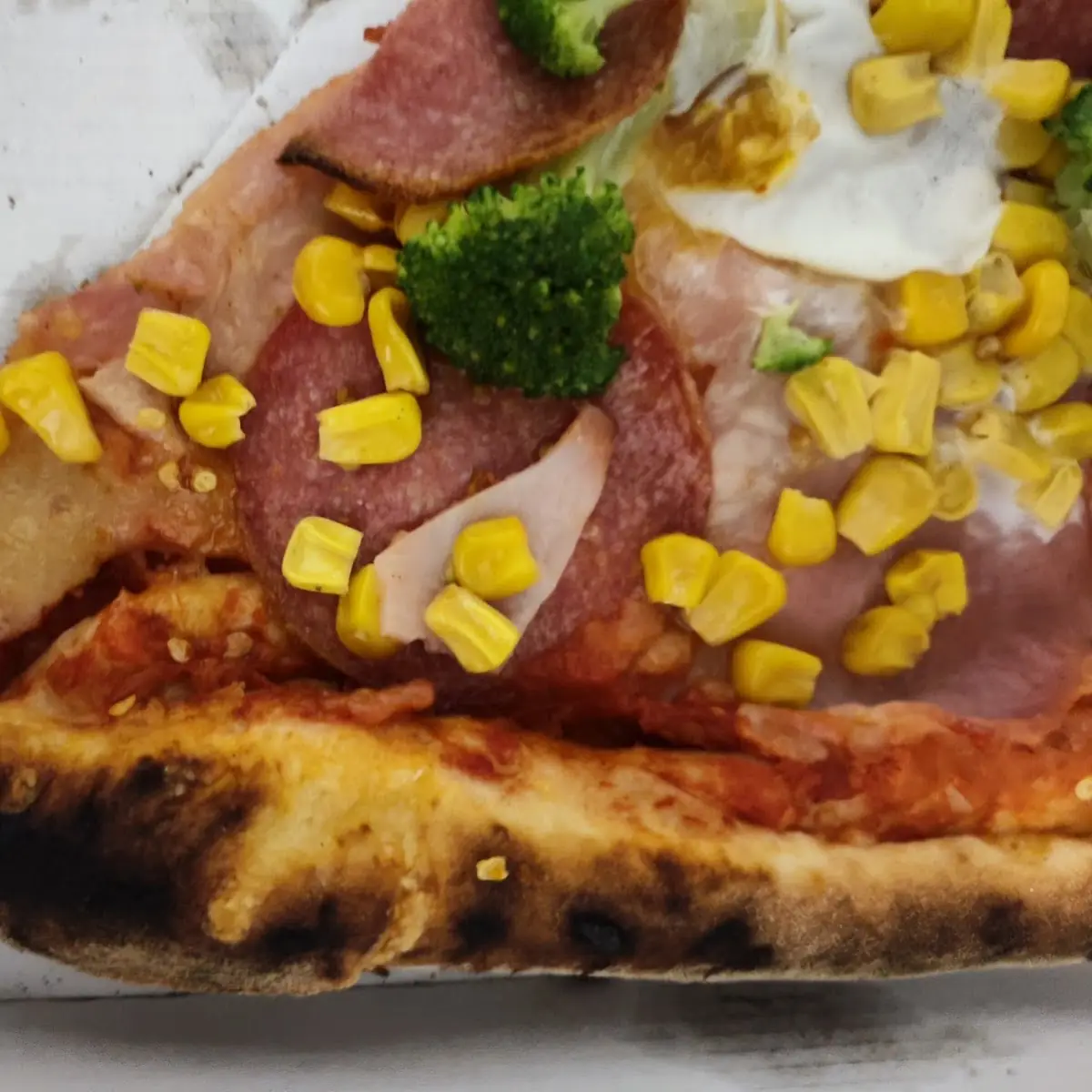 Verbrannte Pizza Fantasia