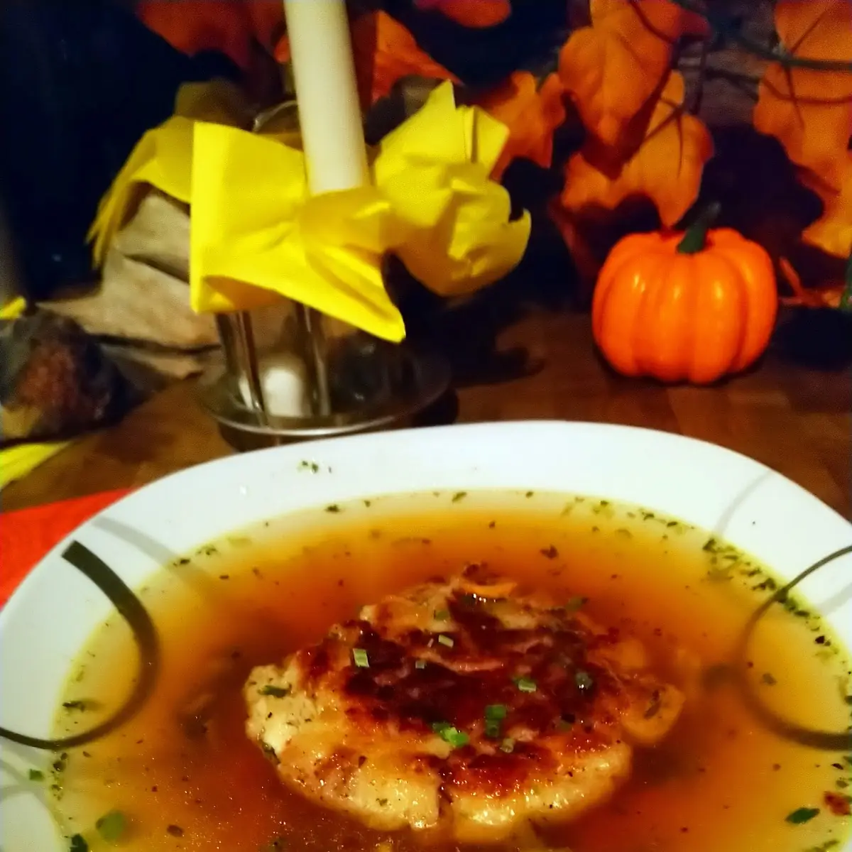 Kaspressknödel Mit Suppe