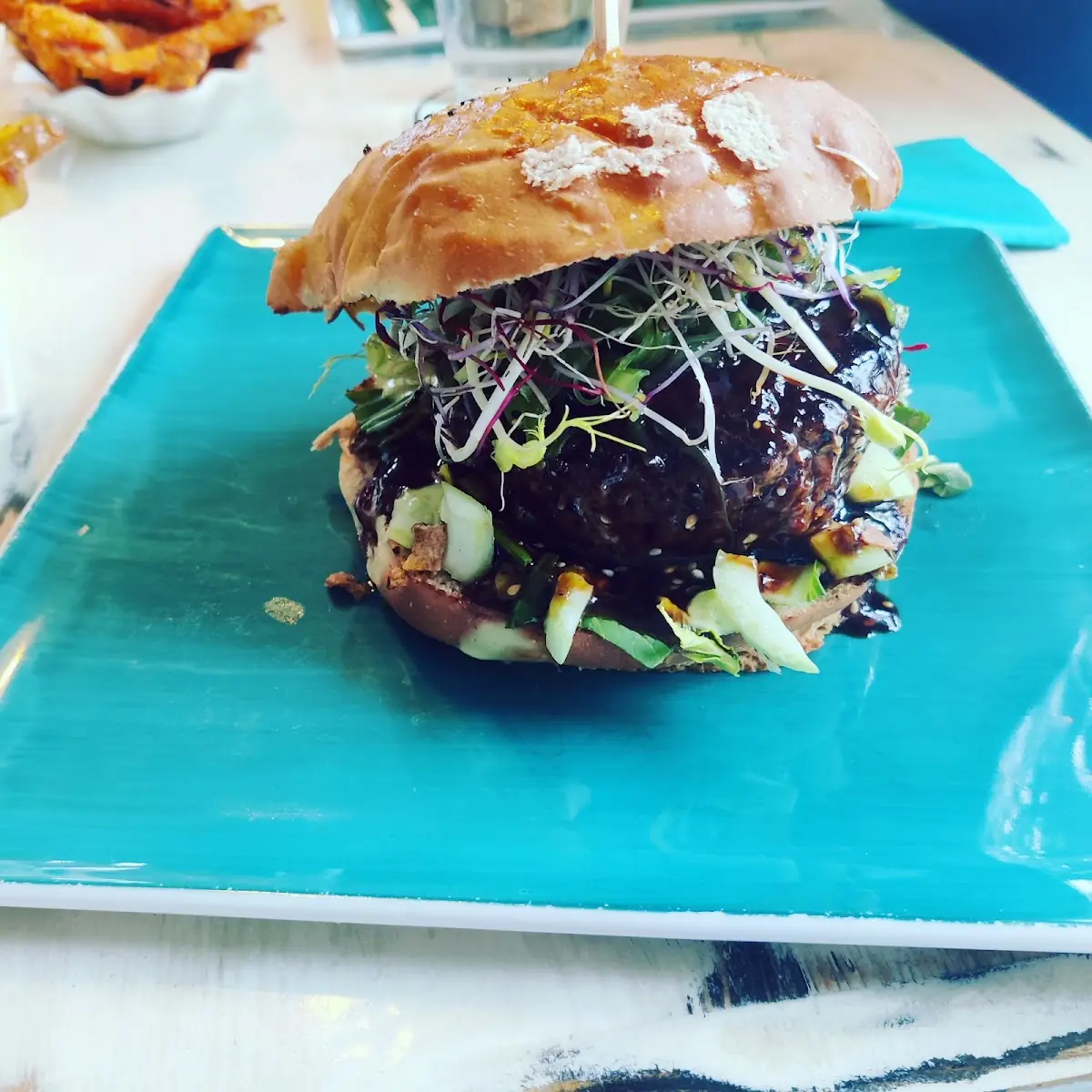 Black Angus Burger