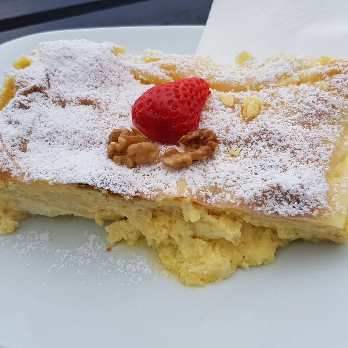 Topfenstrudel