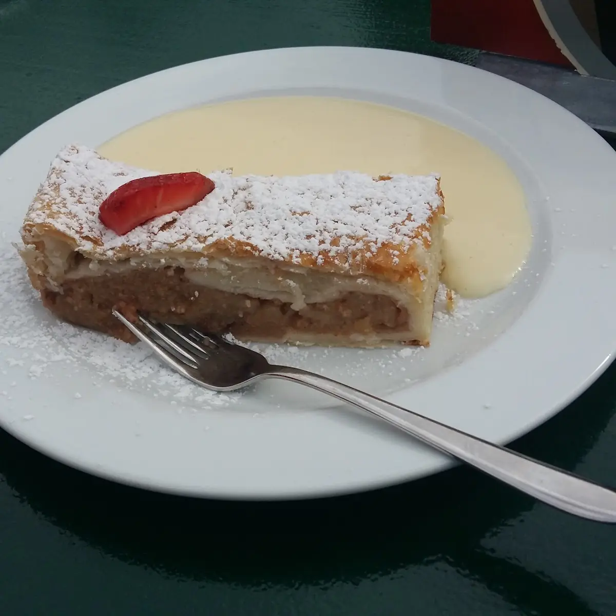 Apfelstrudel