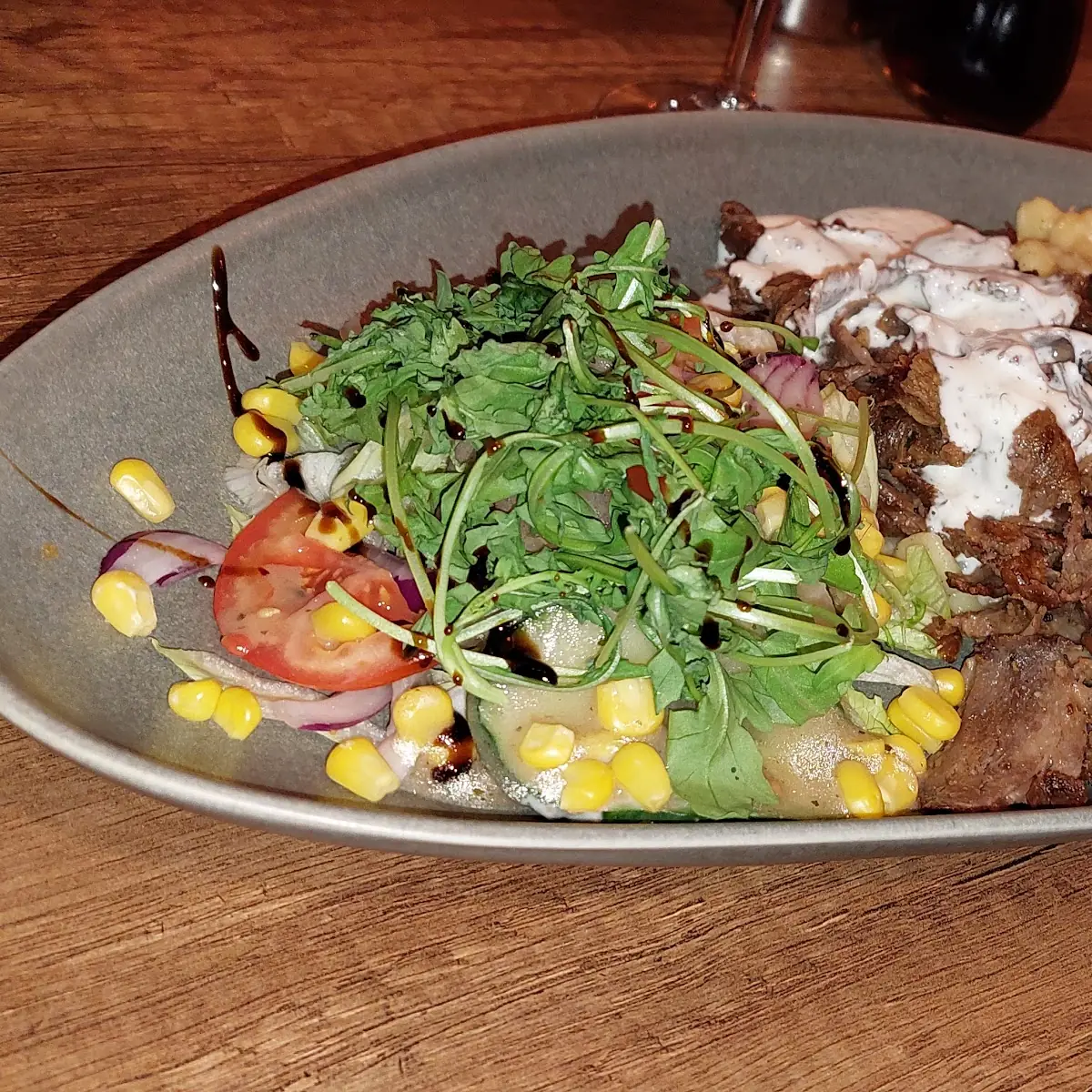 Karakter Beef Salad