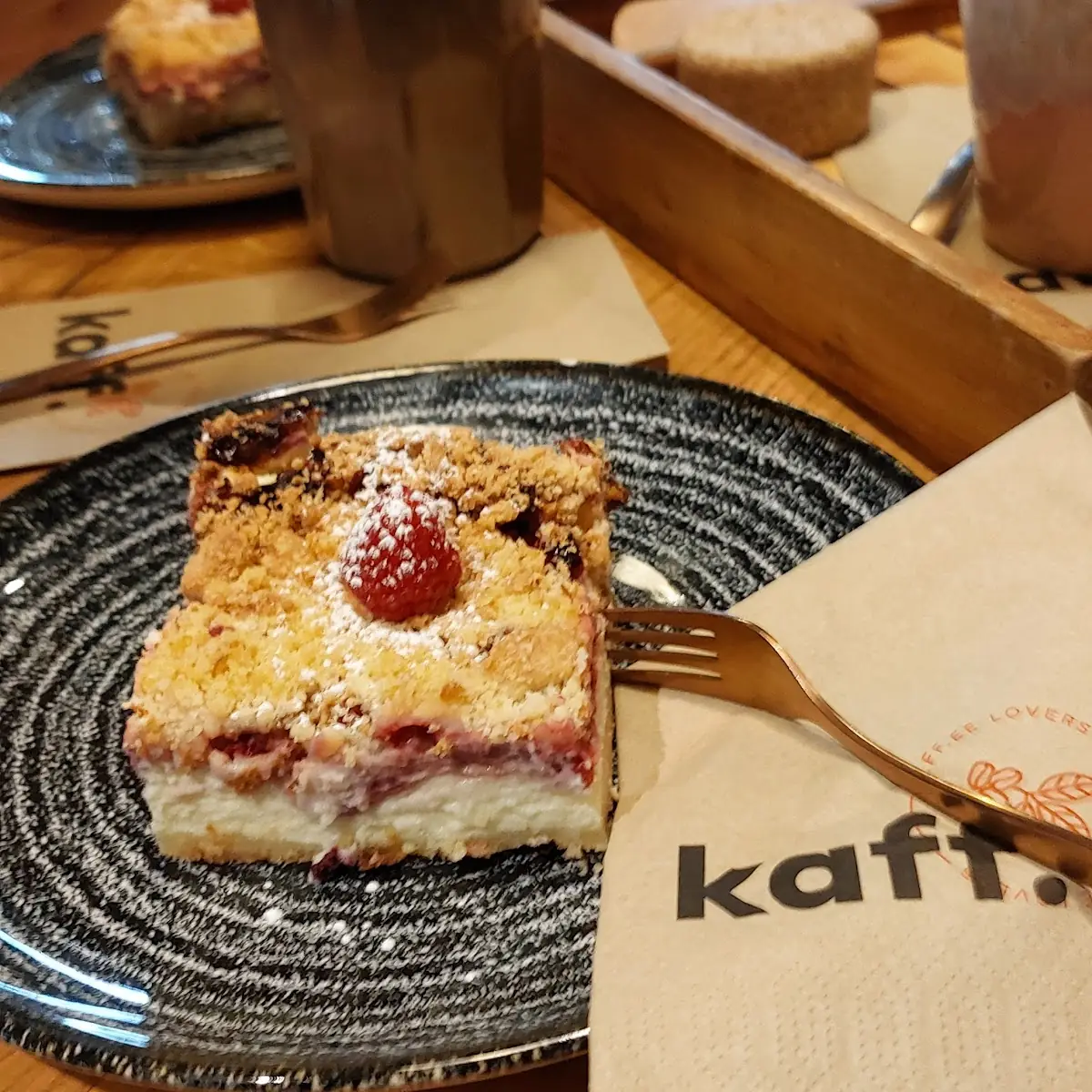 Käse-streuselkuchen