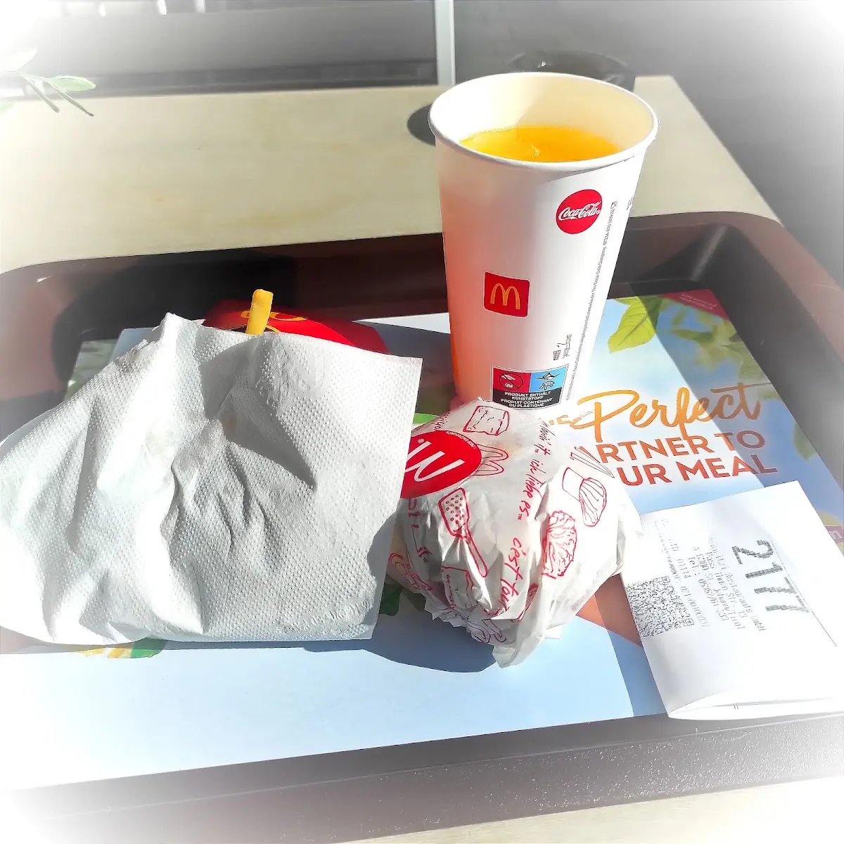 Pommes Fanta Und Chickenburger