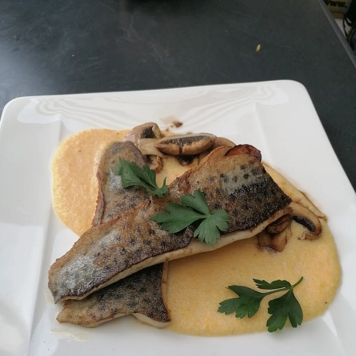 Fisch Und Polenta