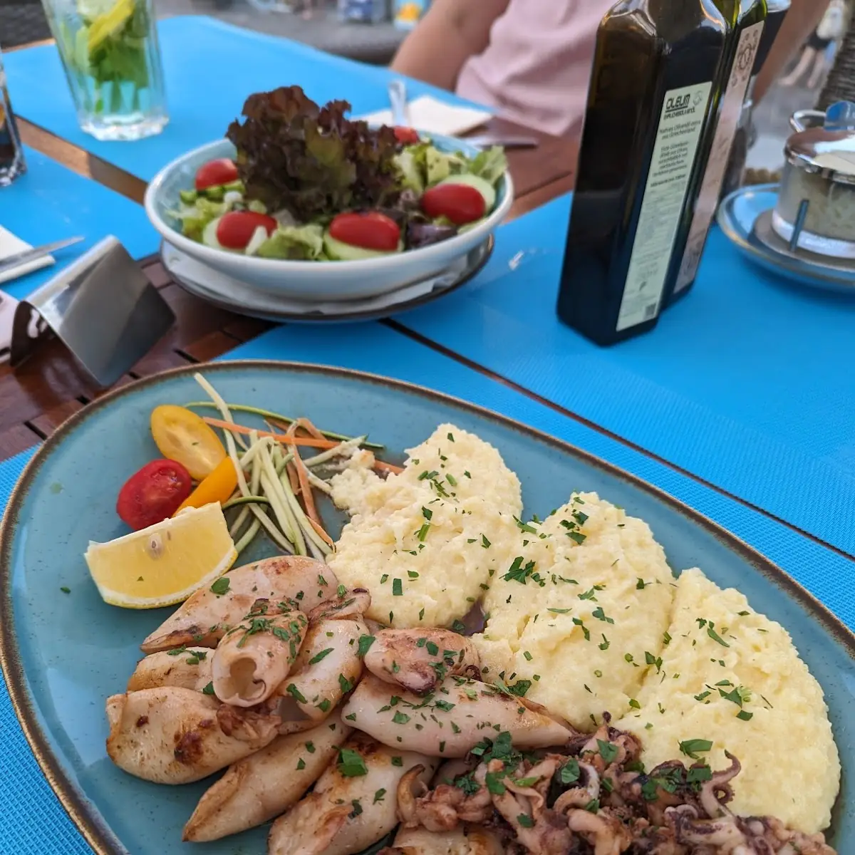 Gegrillte Calamari Mit Polenta