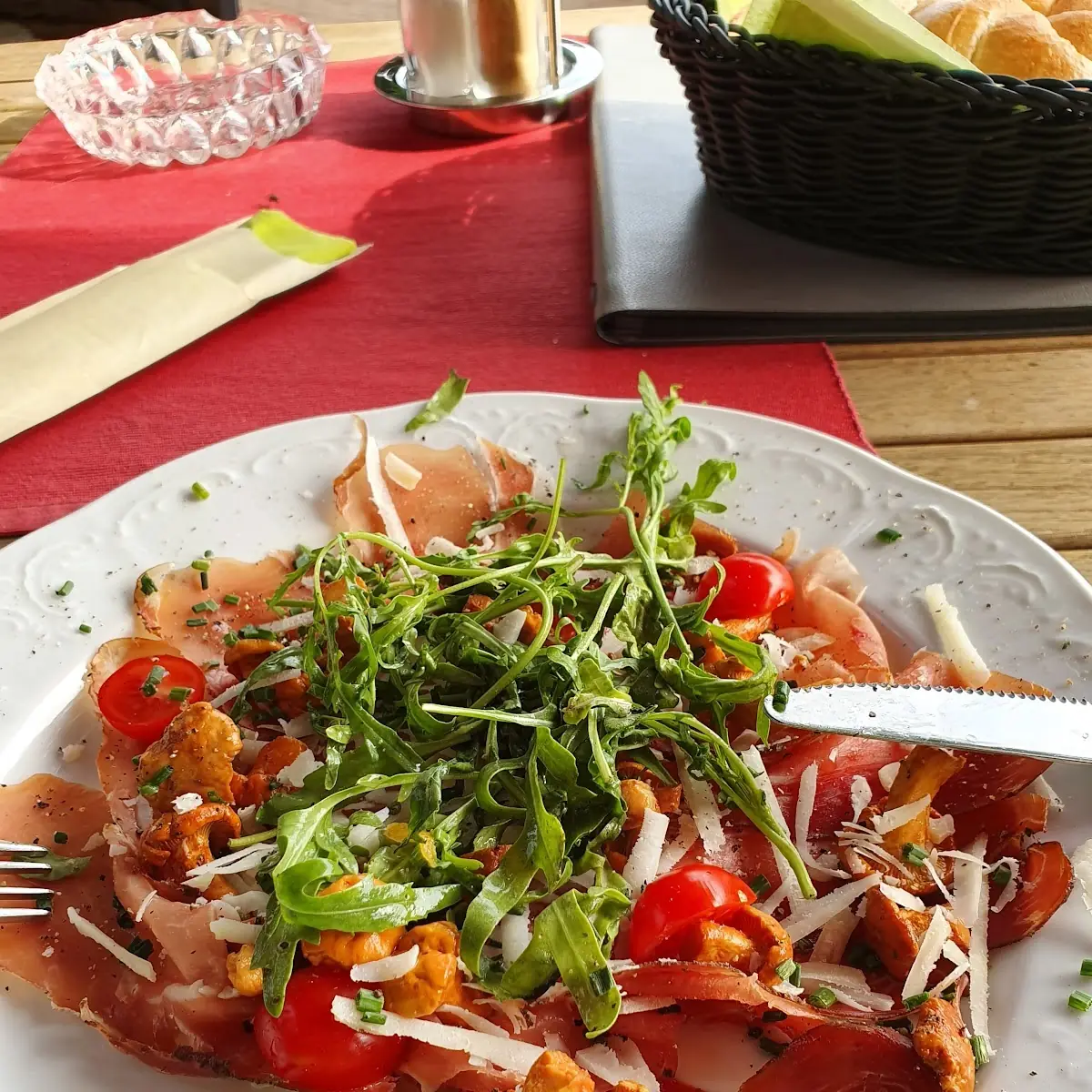 Capricciosa Salat Mit Eierschwammerl