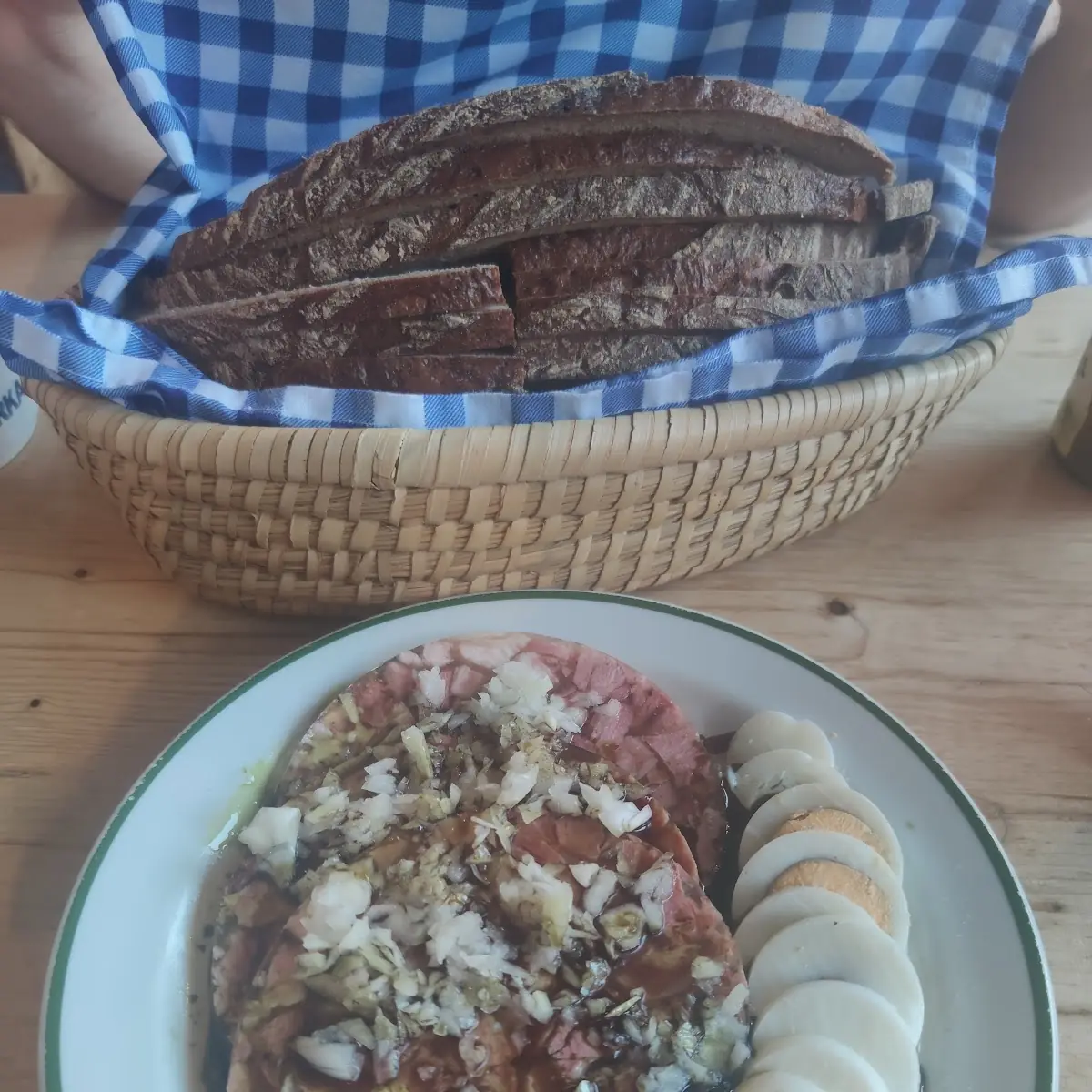 Säure Presswurst