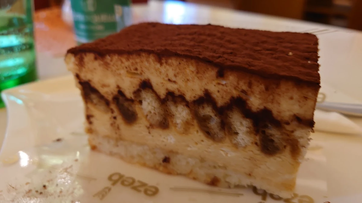 Tiramisu Torte