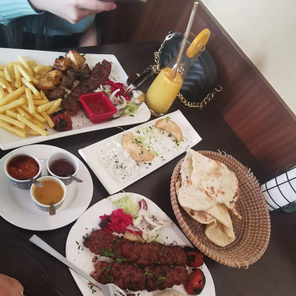 طبق كباب طبق بابيلون