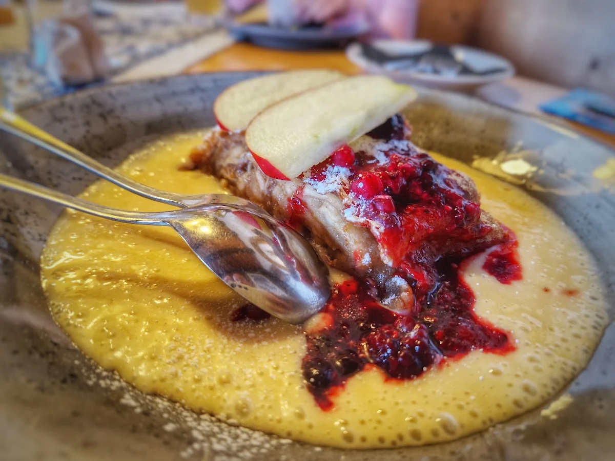 Apfelstrudel Mit Vanillesauce