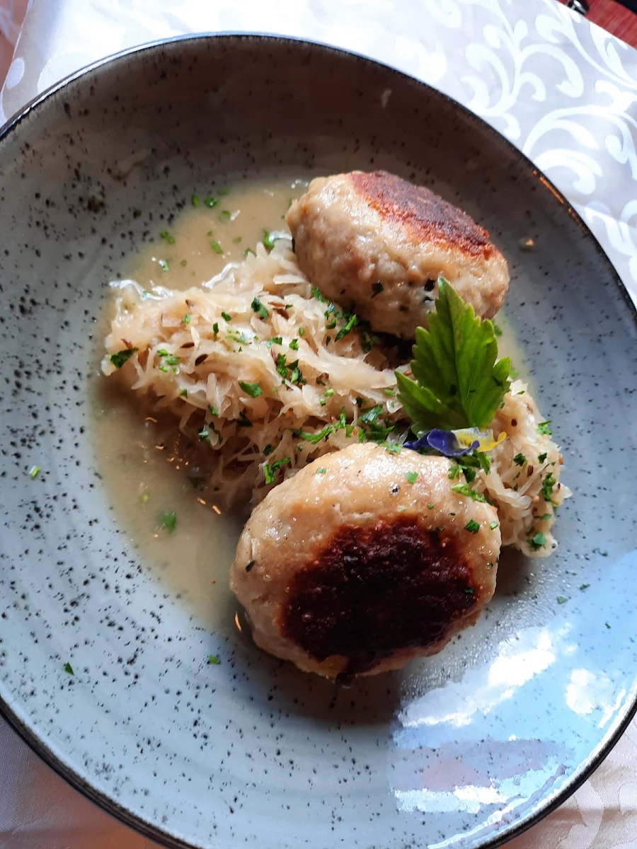 Sauerkraut Mit Knödel
