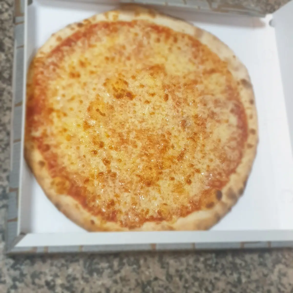Domatesli Pizza