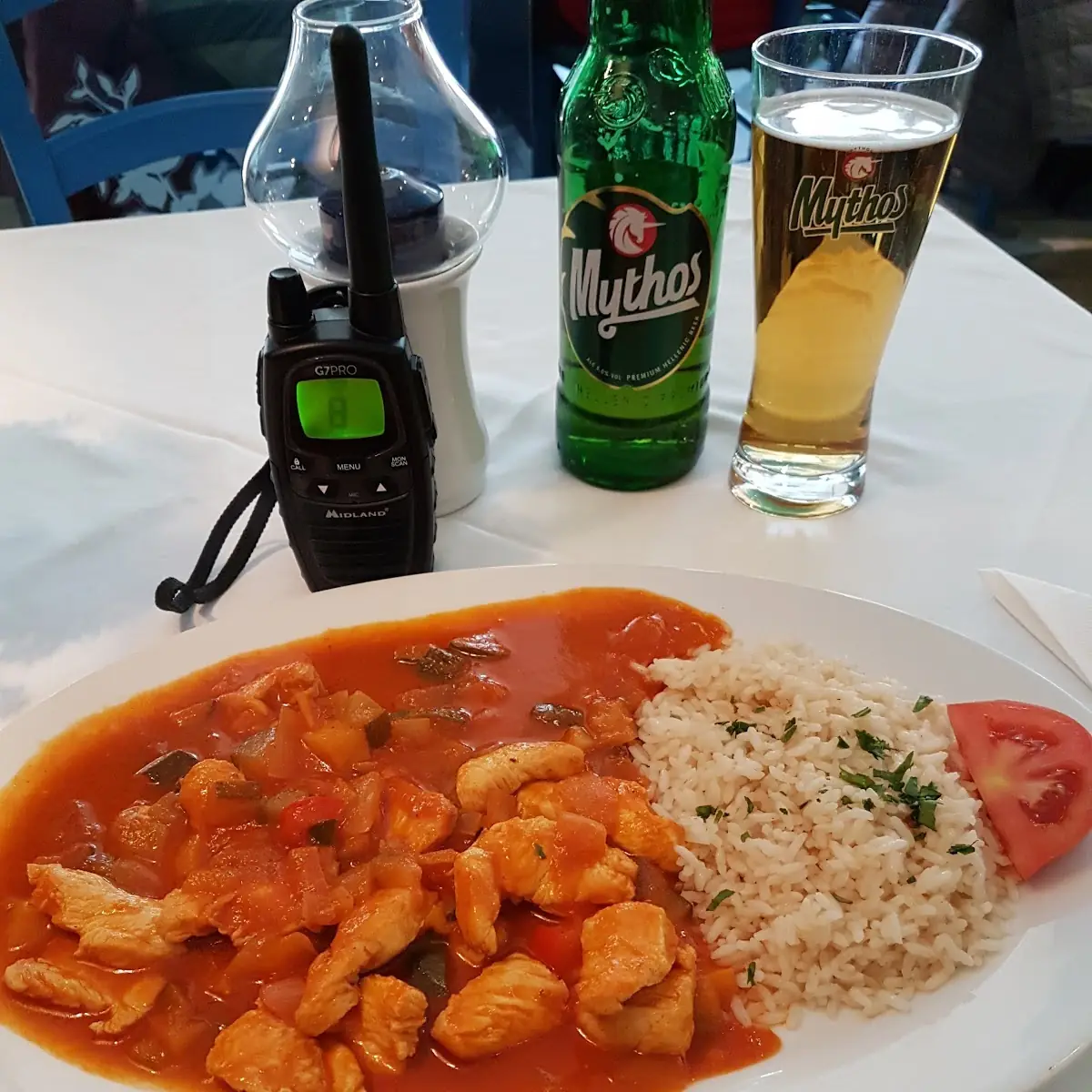 Huhn In Tomaten Sauce