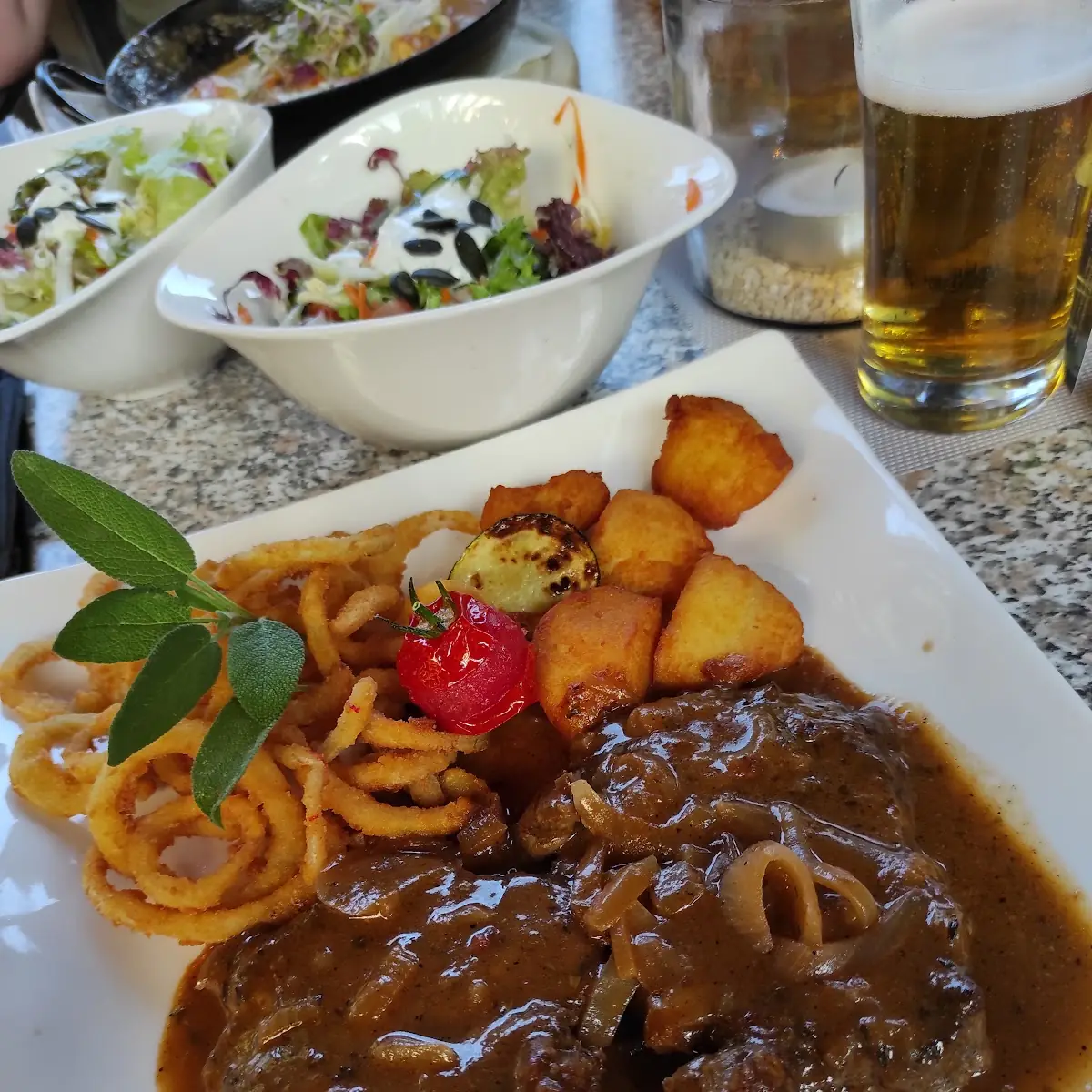 Zwiebelrostbraten