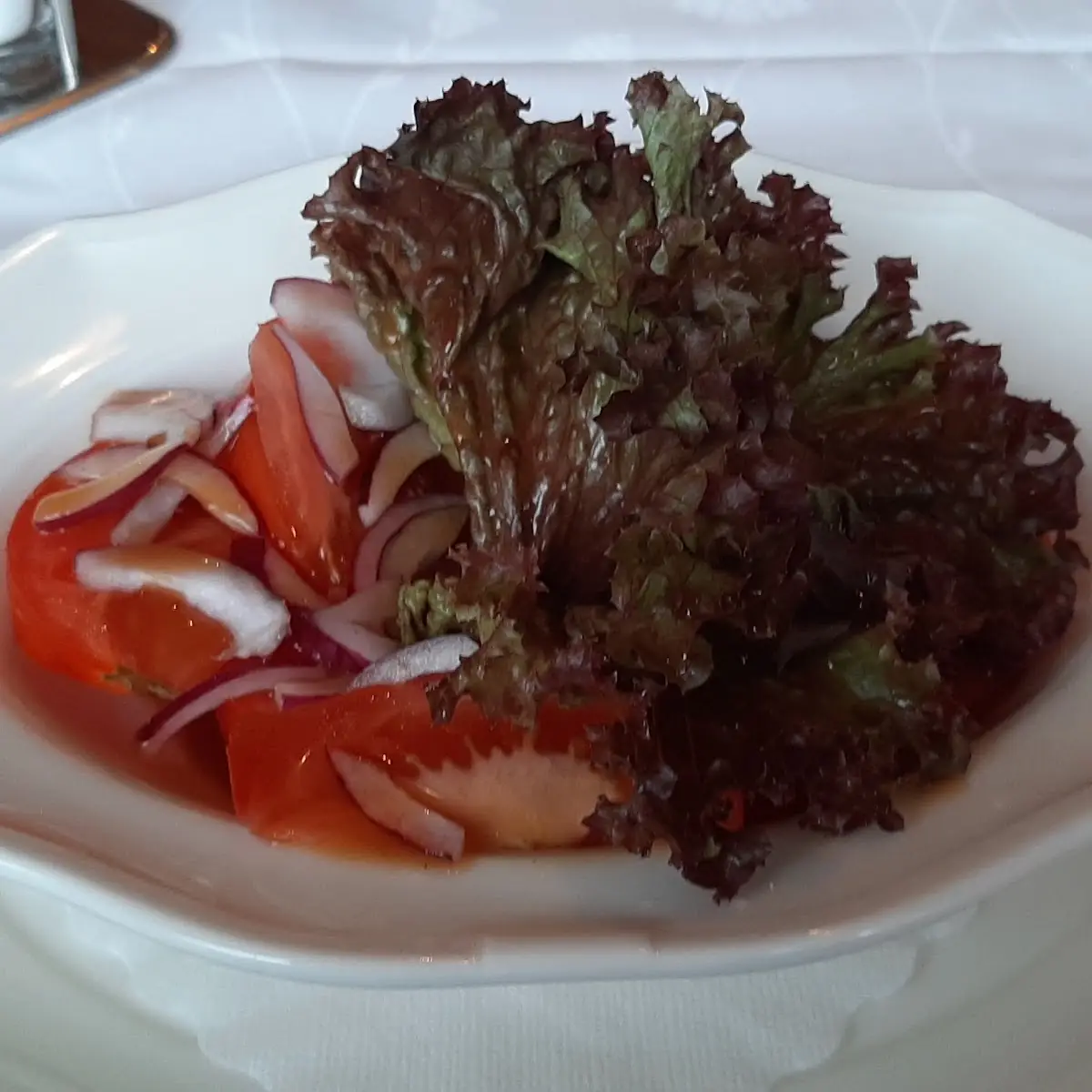 Tomatensalat Mit Zwiebel
