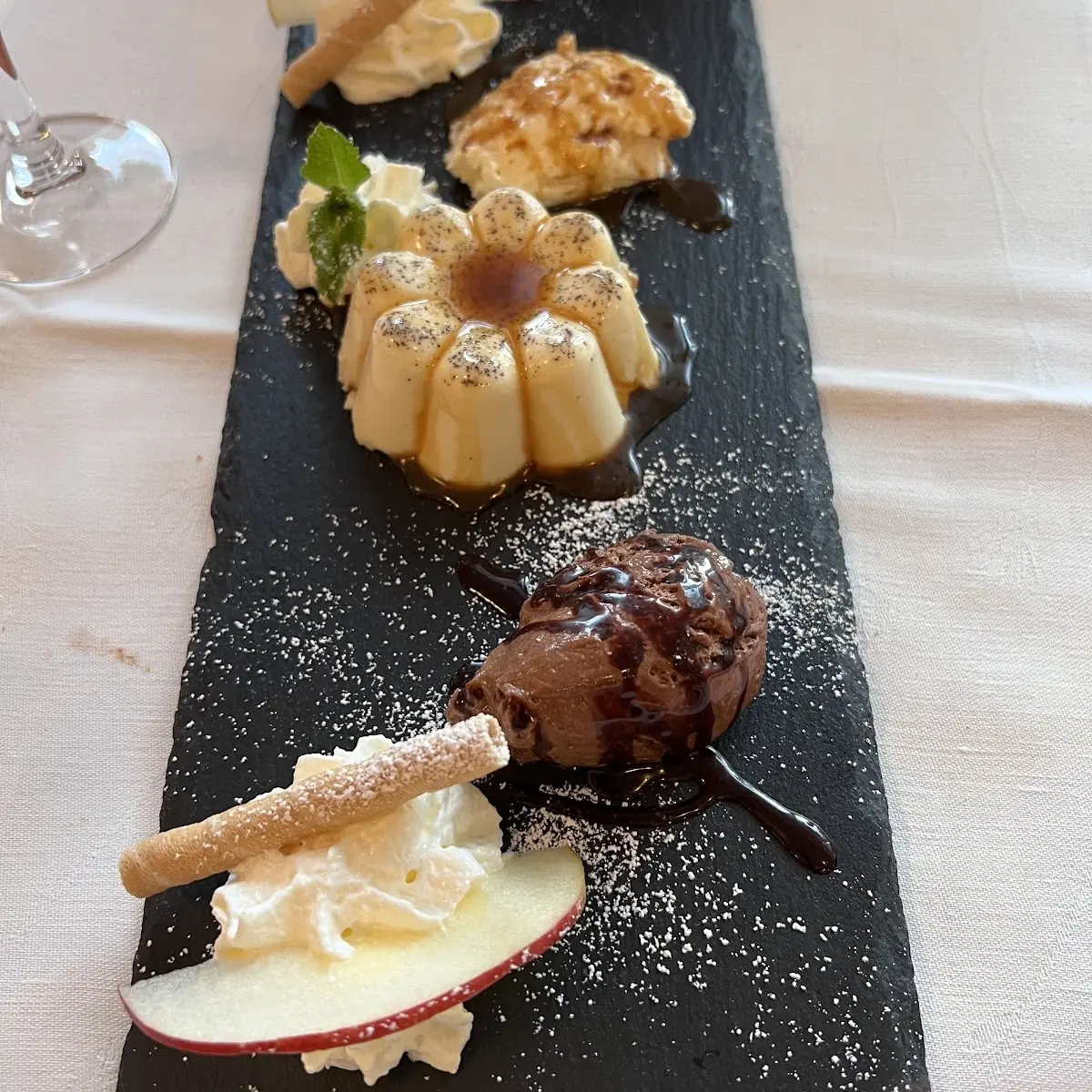 Zweierlei-mousse