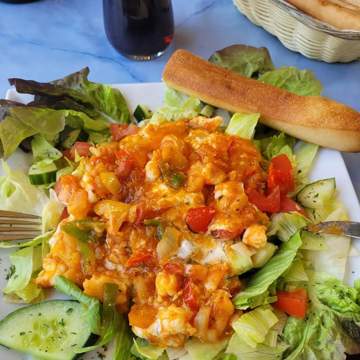 Salatteler Mit Gegrillte Scampi