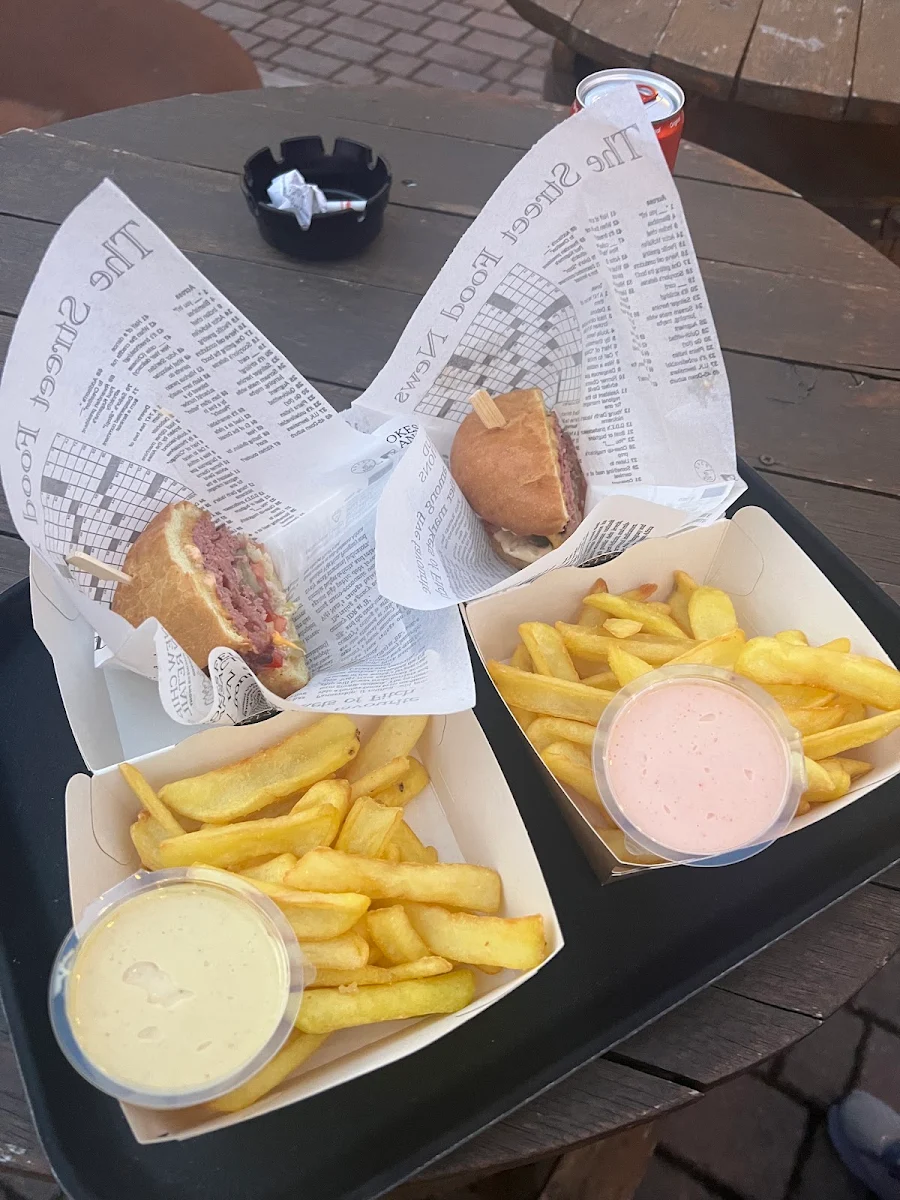 Dipper Fries - C E M