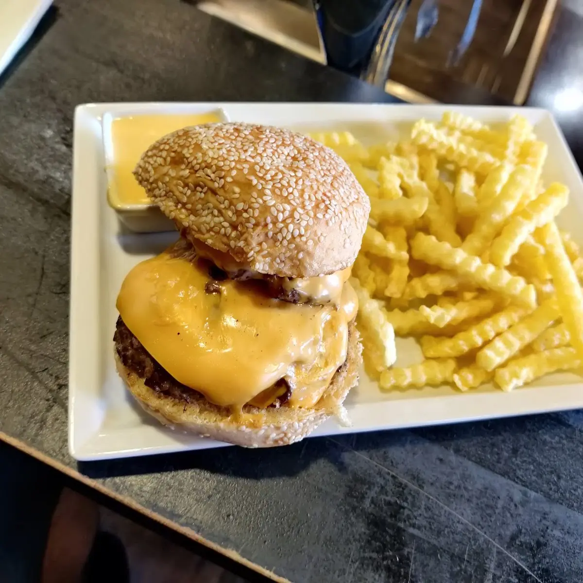 Cheese Burger