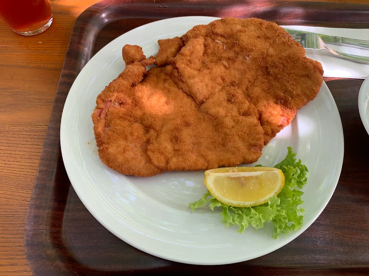 Surschnitzel Mit Bratkartoffeln