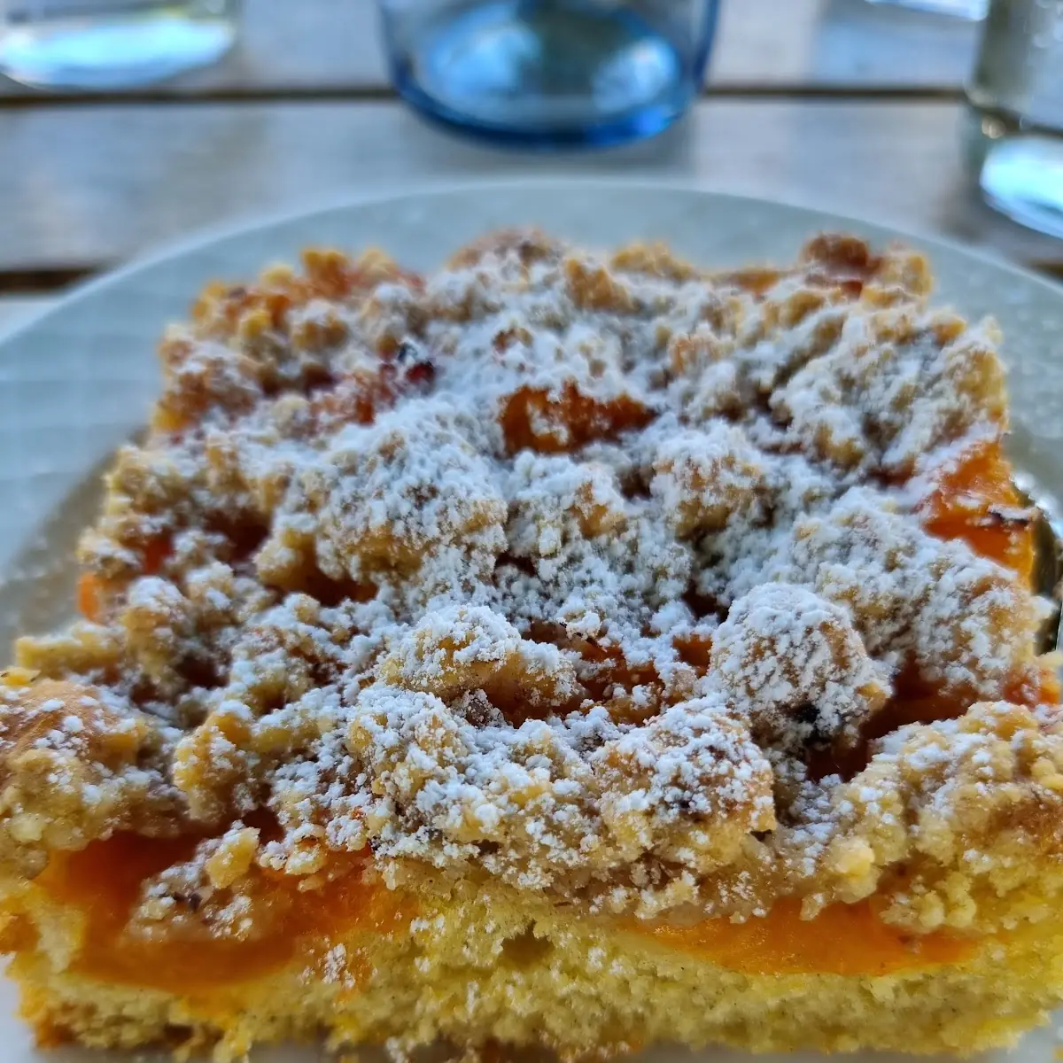 Aprikosenstreuselkuchen