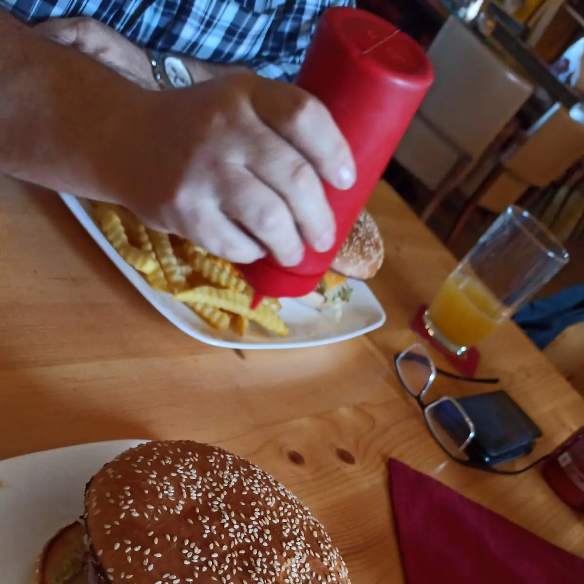 Kinder Burger CGN