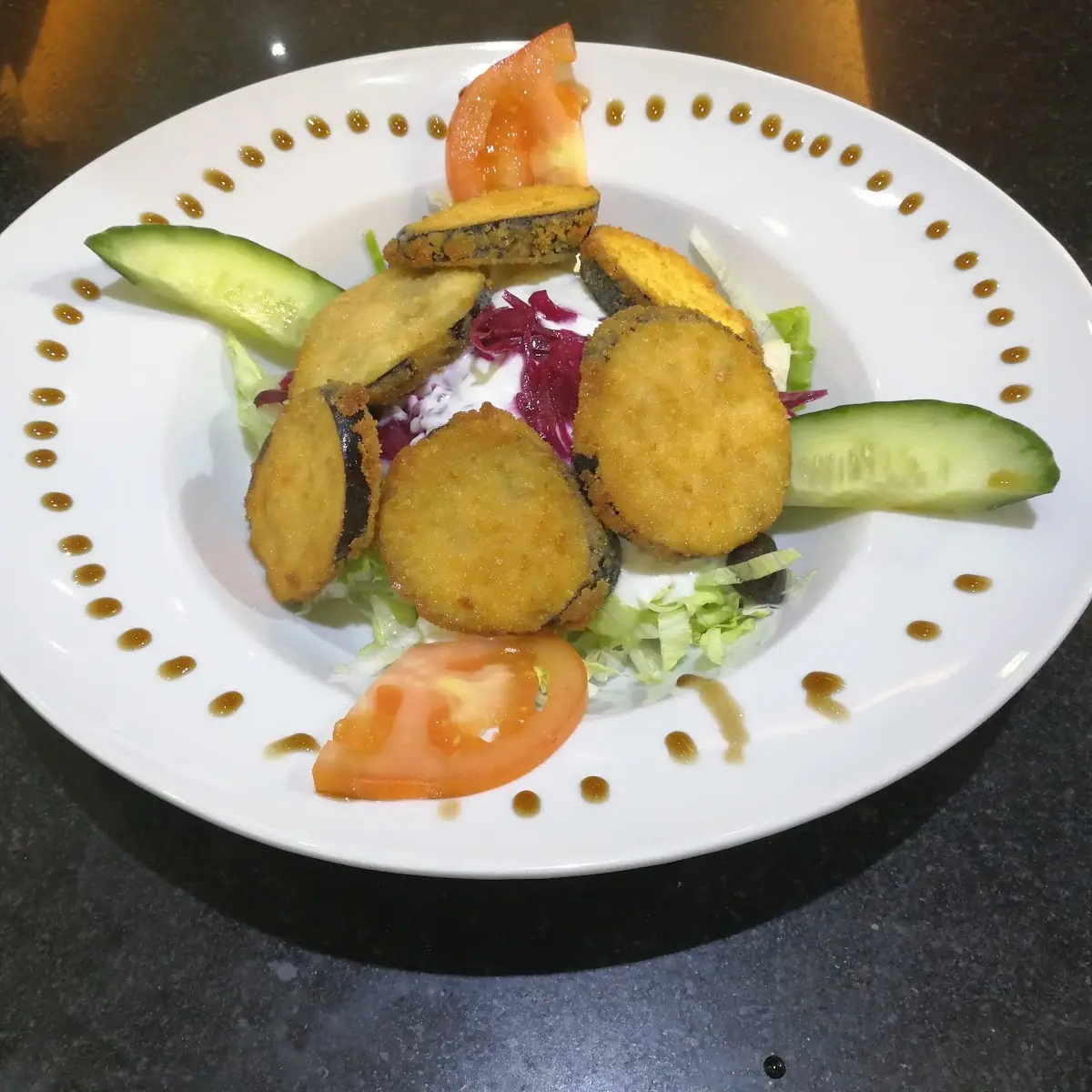 Gebackene Zucchini Auf Salat