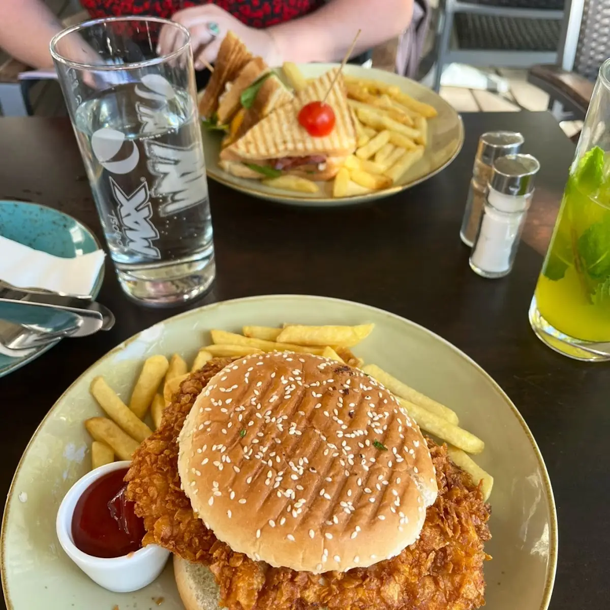 Crispy Chicken Burger