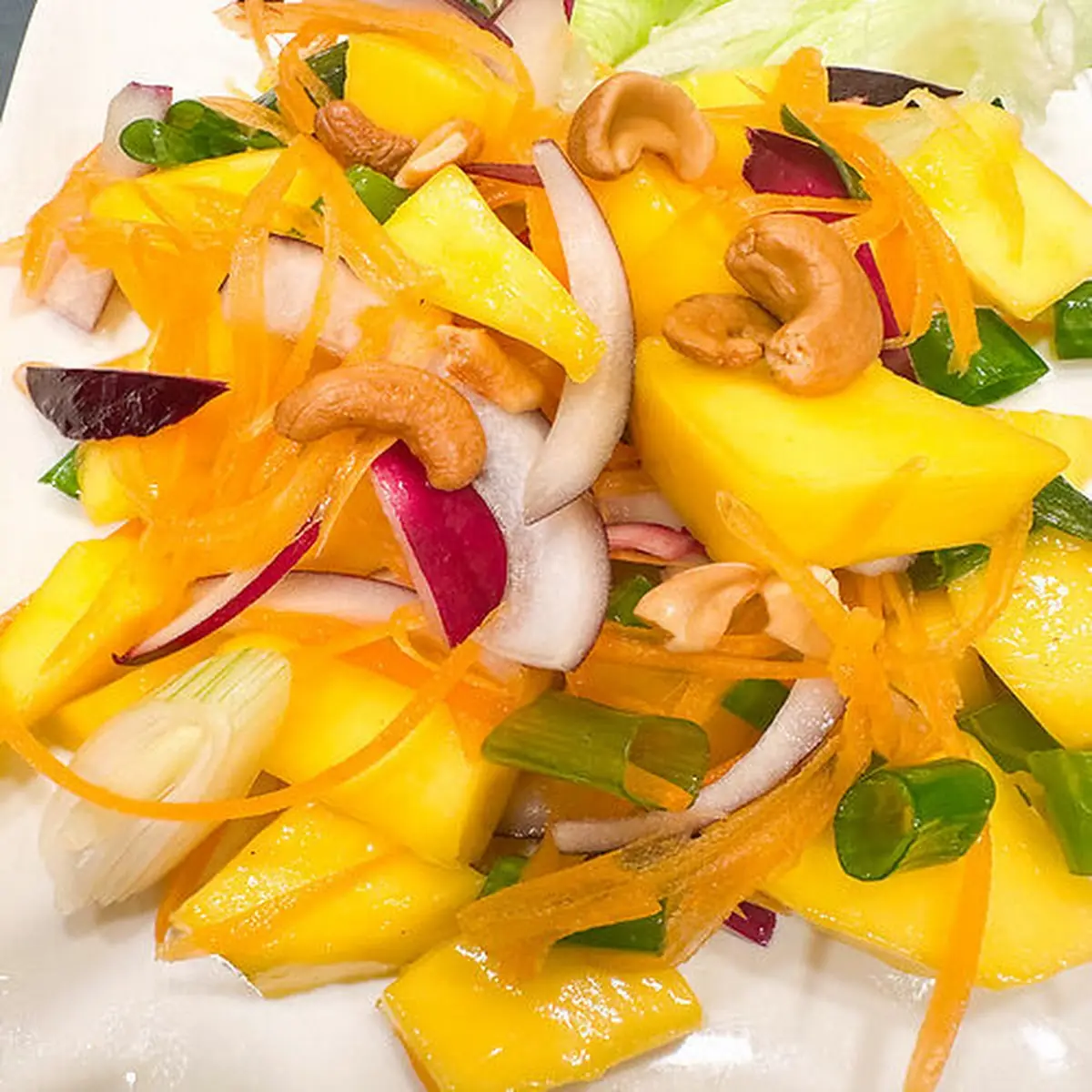 Mango Salat