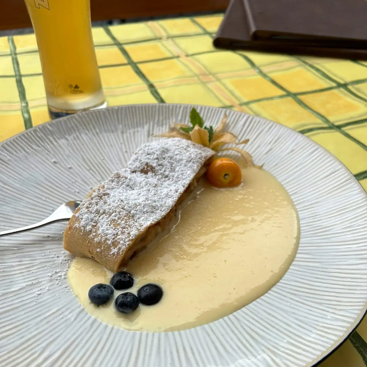 Apfelstrudel
