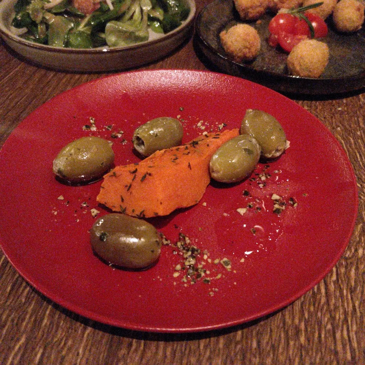 Gefüllte Oliven Mit Hokkaido Kürbis Mit Schafkäse