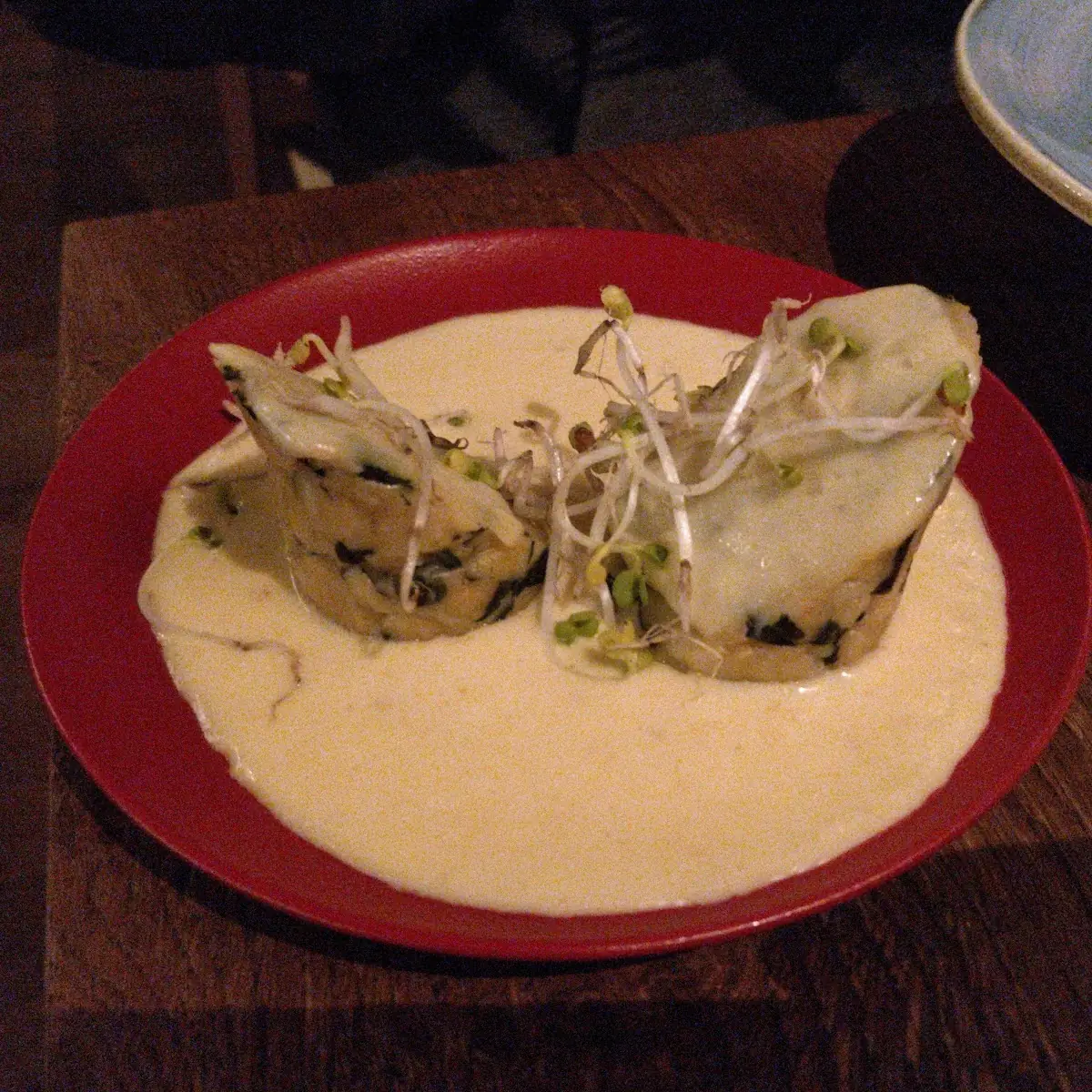 Spinatknödel Mit Würzigem Bergkäse Und Kressesauce