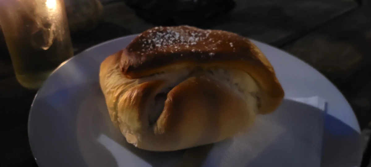 Topfengolatsche Riesig