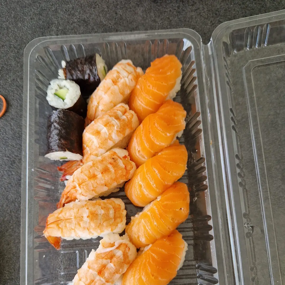 Sushi Groß