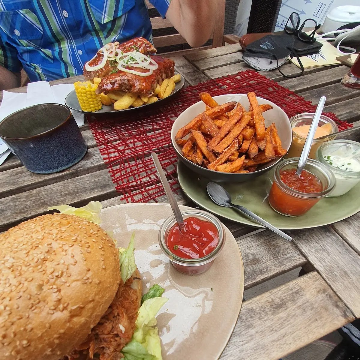 Pulledpork Mit Süßkartoffelpommes