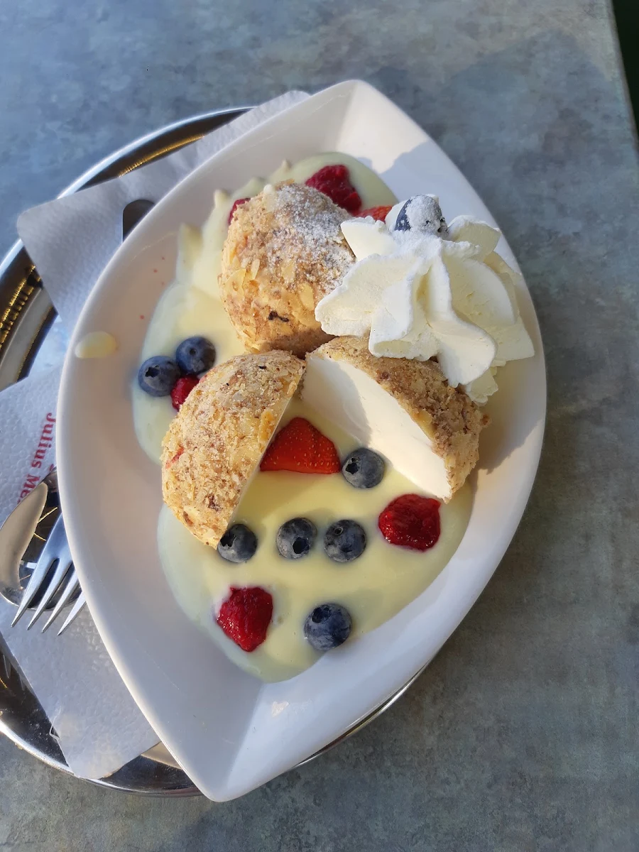 Eismarillenknödel