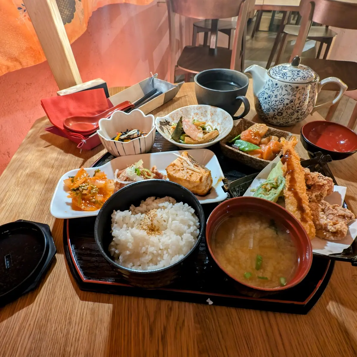 Makunouchi Menu
