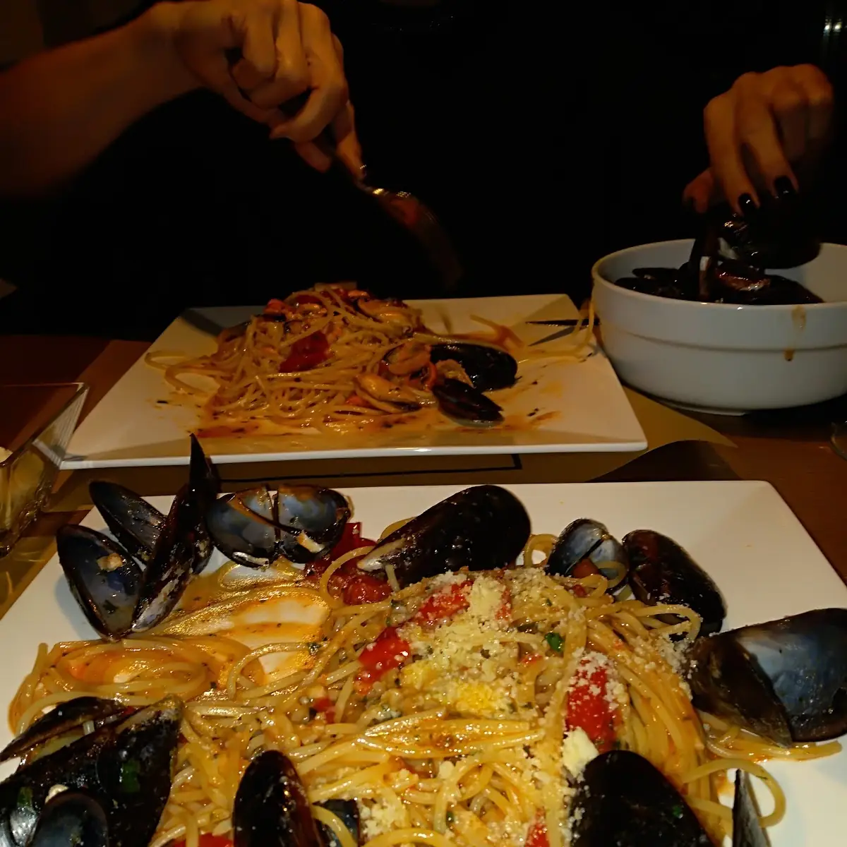 Spaghetti Con Cozze E Peccorino