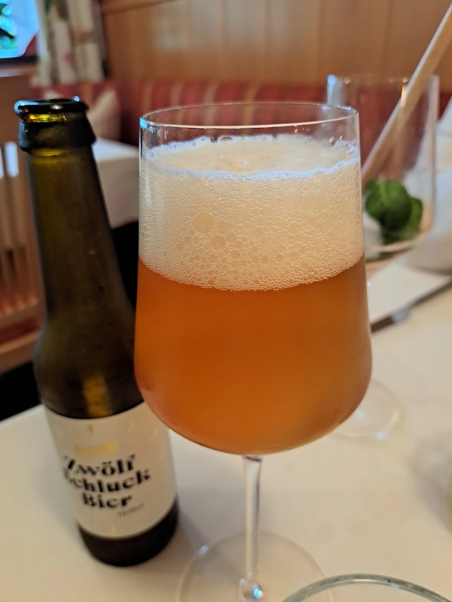 12 Schluck Bier