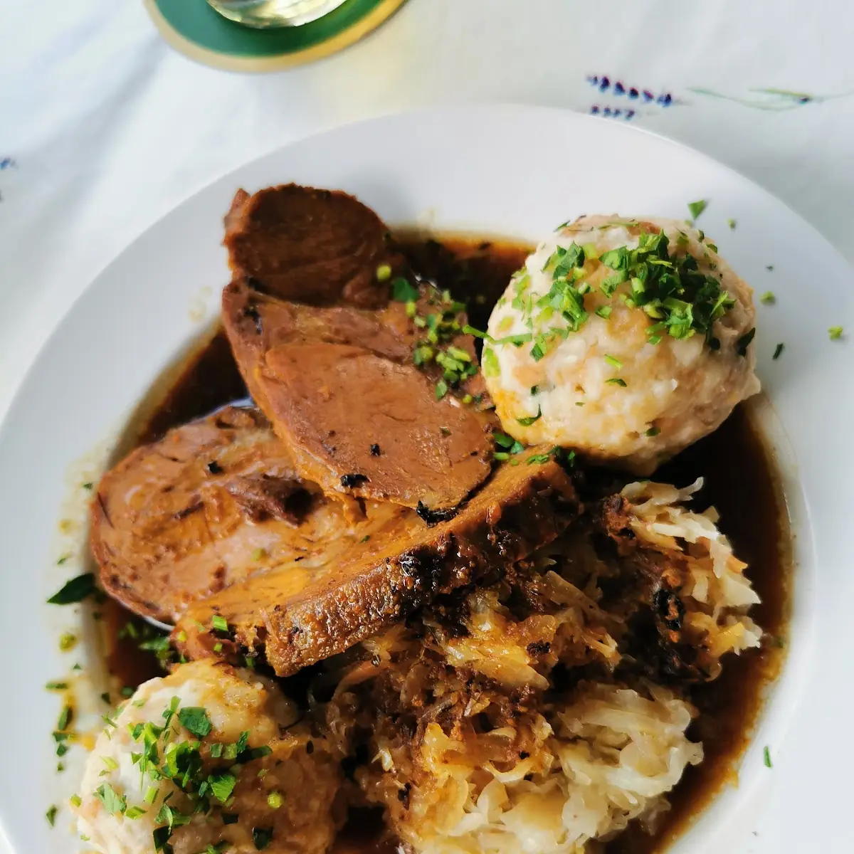 Ofenbratl Mit Gösser-biersaftl