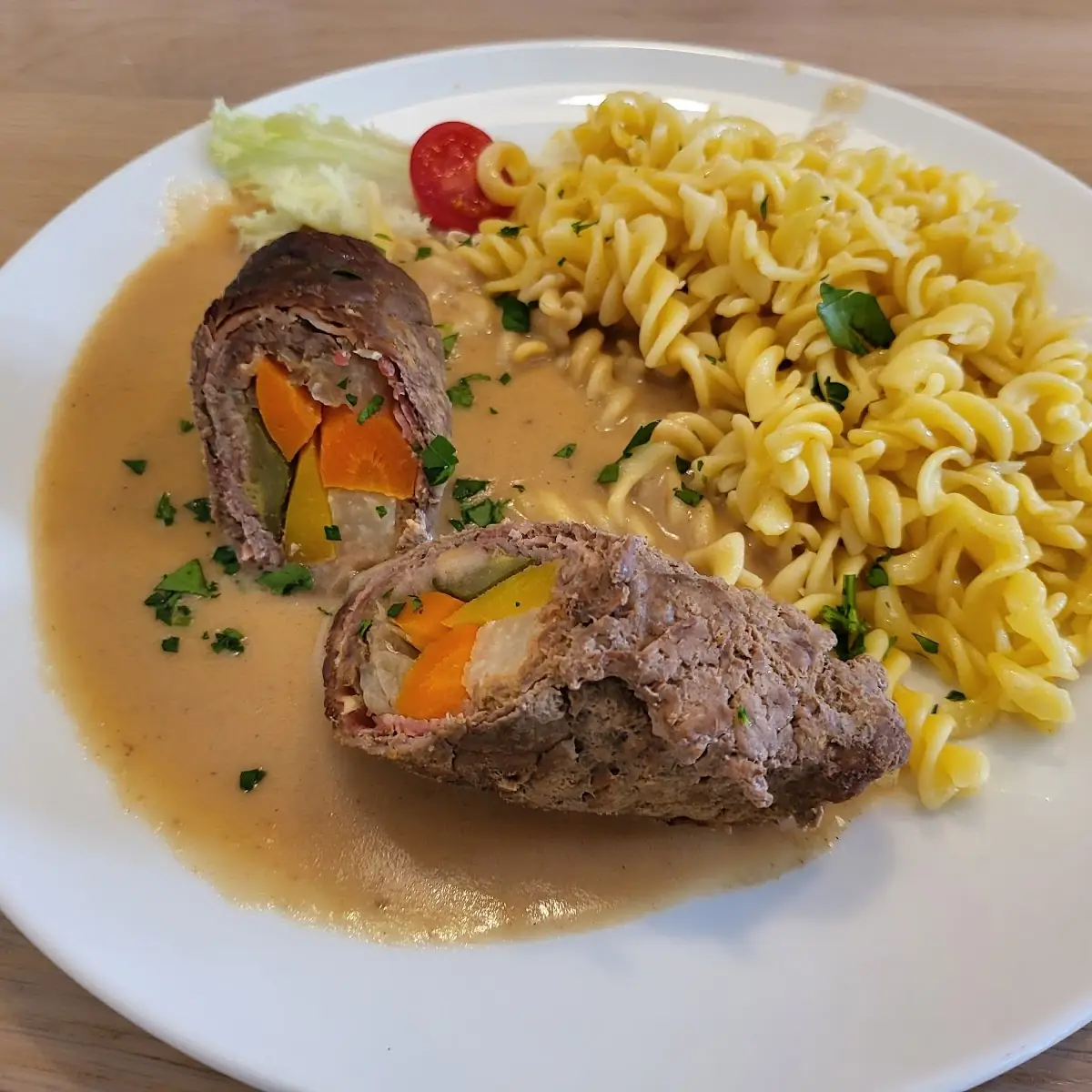 Rindsroulade Mit Pasta, Zahnradbahnstüberl