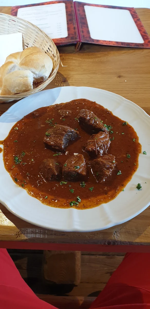 Gulas