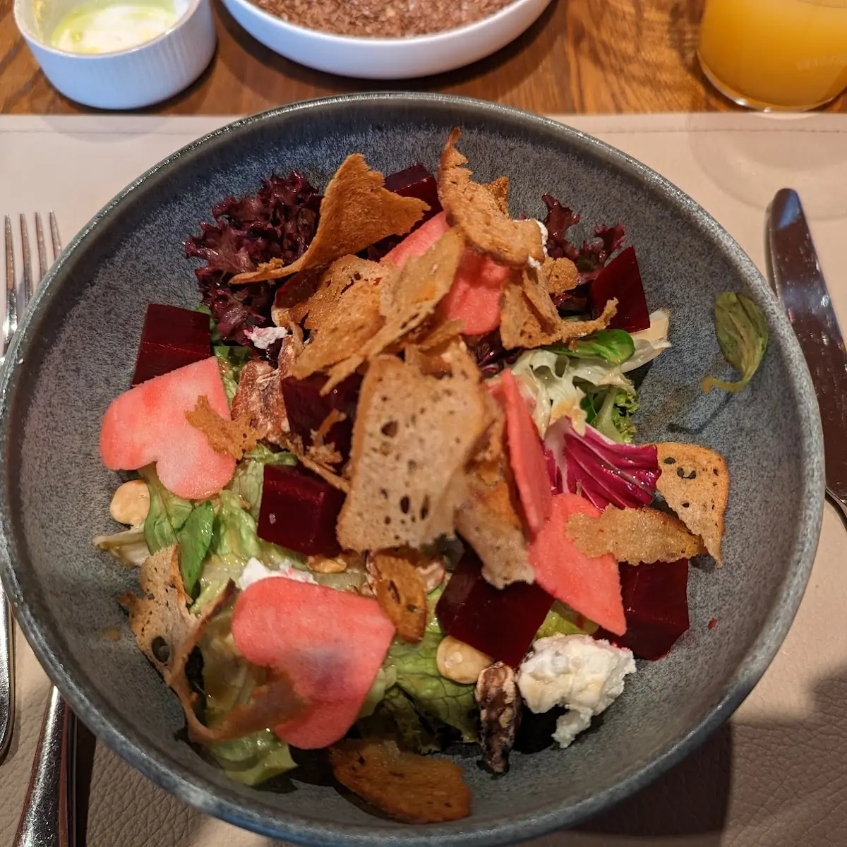 Winterlicher Blattsalat
