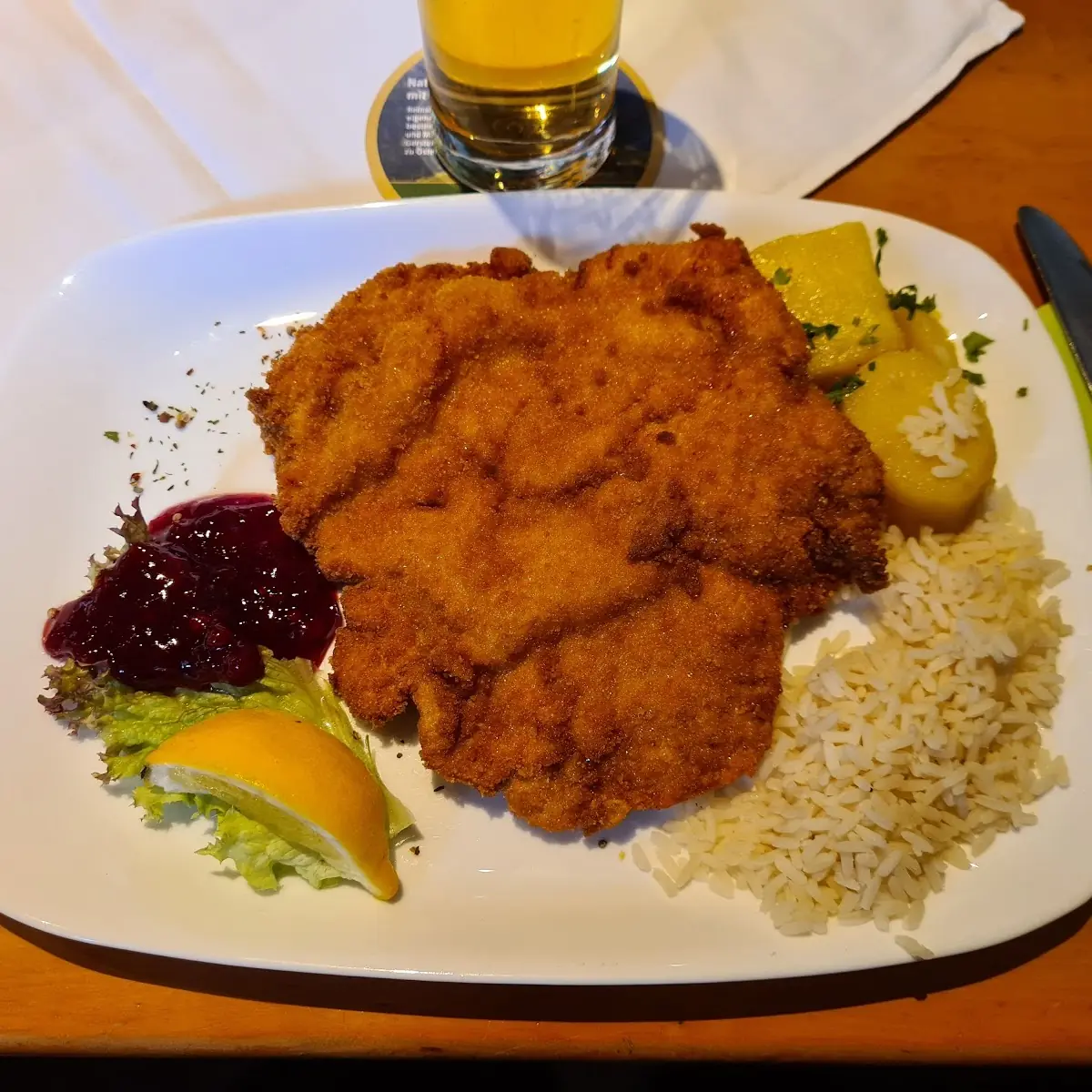 Wiener Schnitzel Mit Kartoffelsalat bzw Pommes Frites