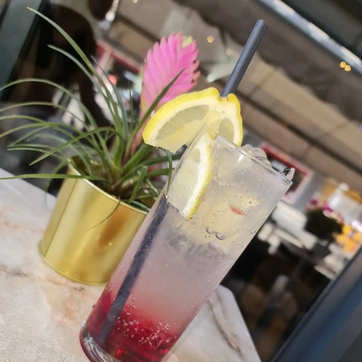 Himbeer-zitronen-limonade