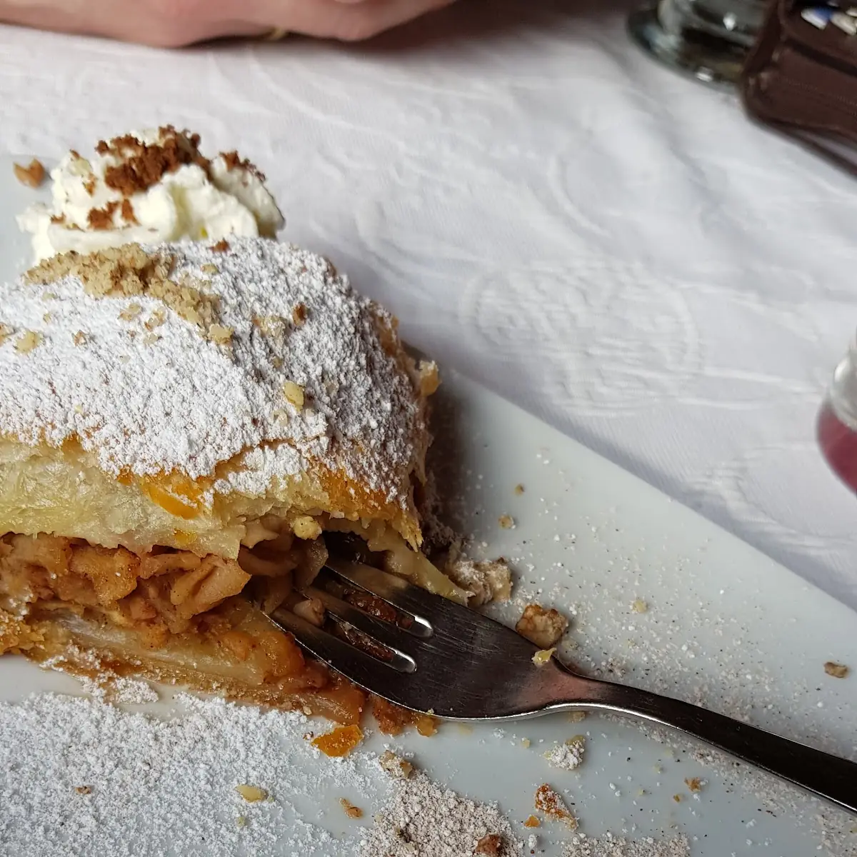 Apfelstrudel