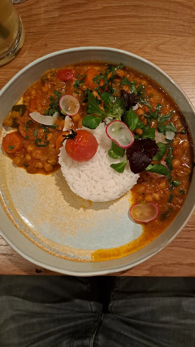 Curry Mit Kichererbsen Süsskartoffeln Karotten Kokos Ingwer Koriander & More